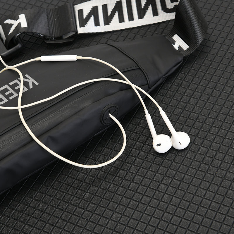 Durable heavy duty athletic hydration pack designed for active lifestyle training.