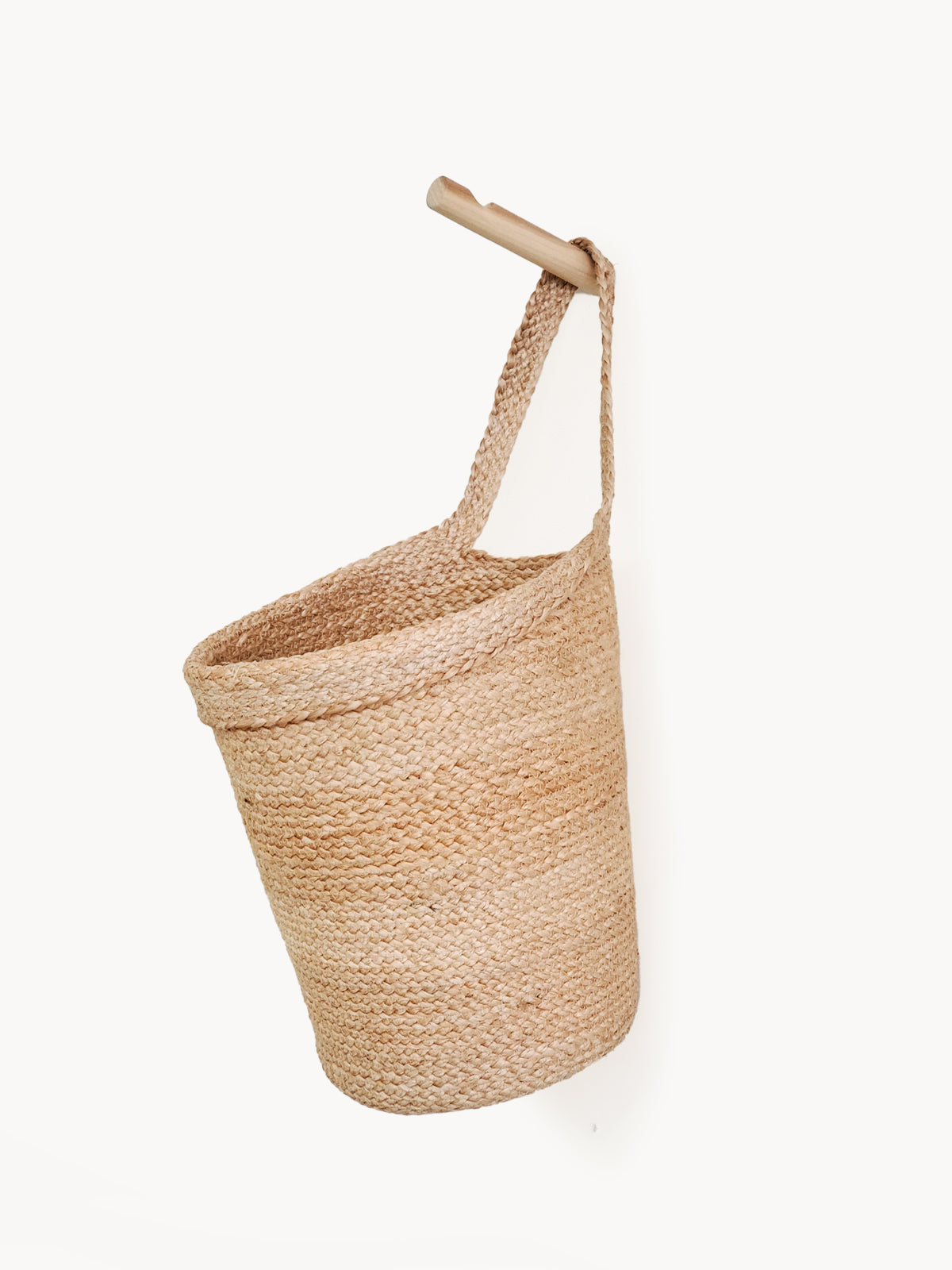 handcrafted Kata woven wall hanging storage basket from natural seagrass