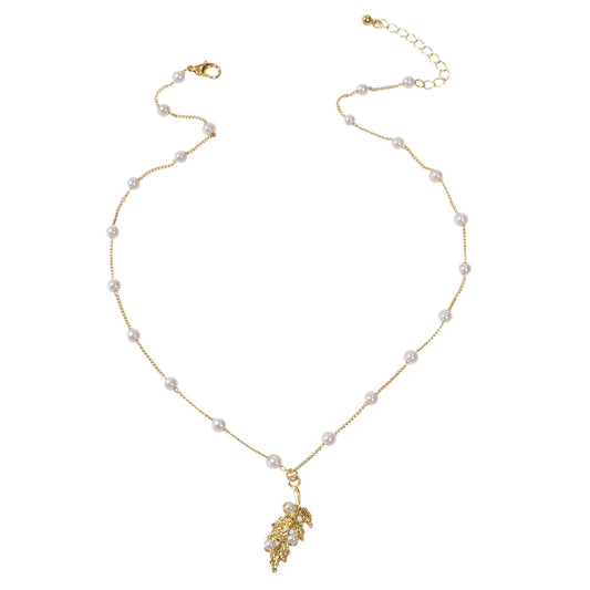 Gold Leaf Pendant Necklace