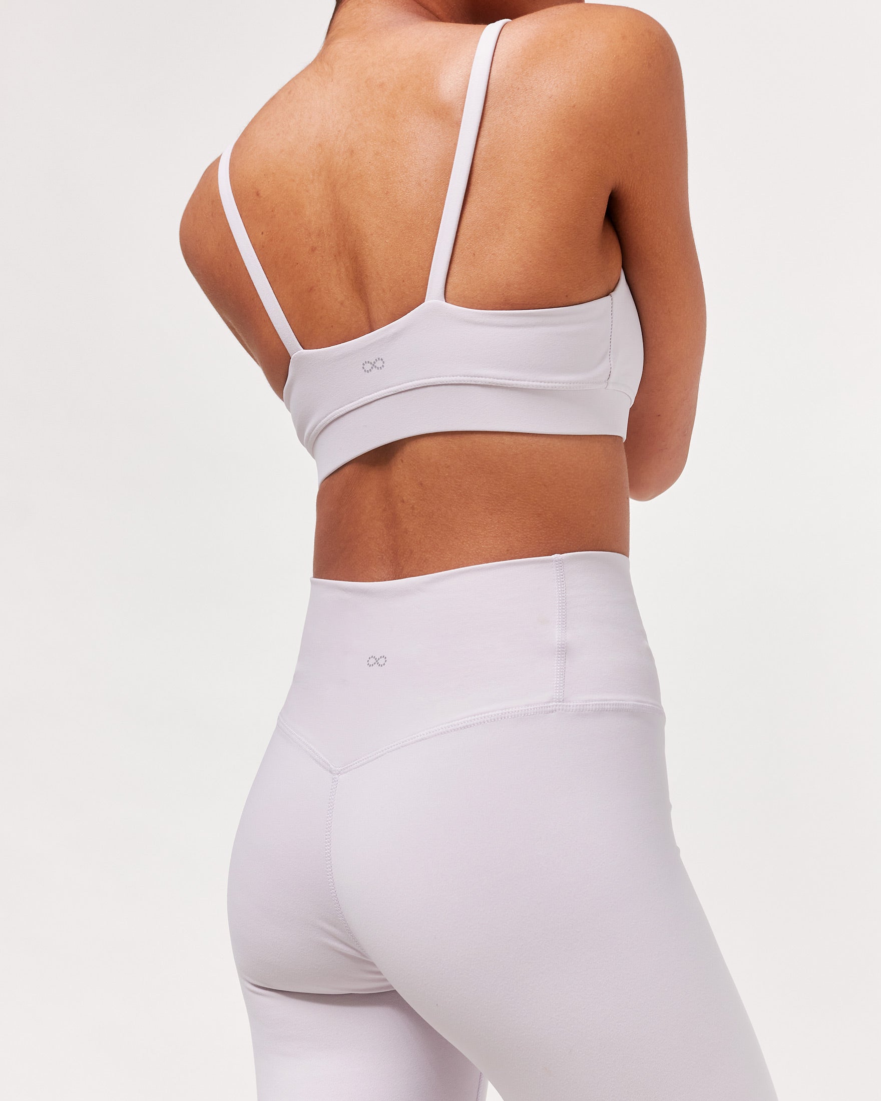 flexible stretch sports gym bra with soft elastic supportive underband flat