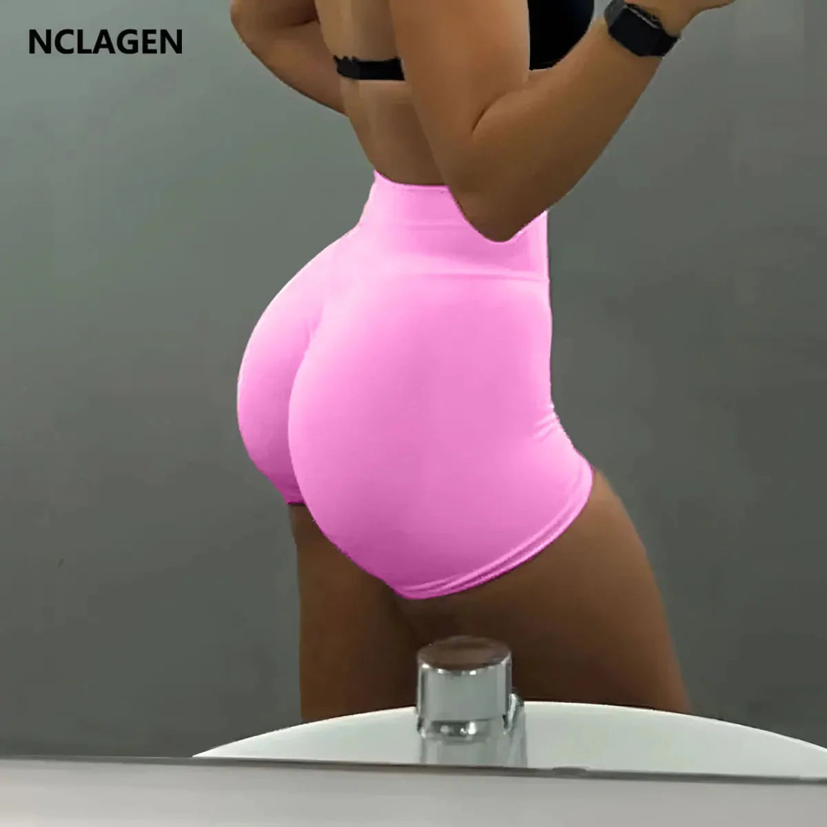 Scrunch Butt Gym Shorts Women High Waist Seamless Workout Shorts